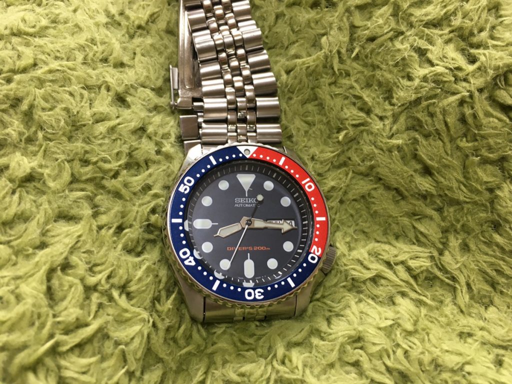 Seiko セイコー ダイバーズウォッチ Skx007 ネイビーボーイを紹介 ブログなどで話題の逆輸入